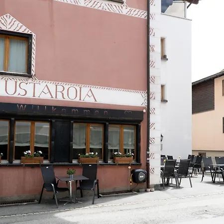 Hotel La Tgoma - Aktiv Erholen Und Geniessen 3*