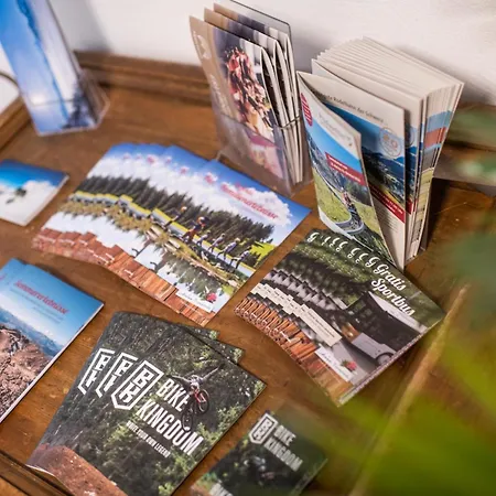 호텔 La Tgoma - & Restaurant Lenz