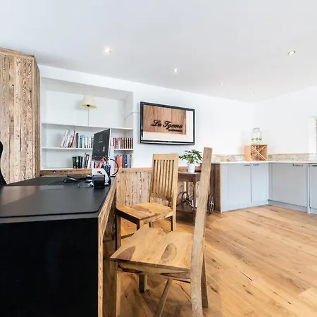 La Tgoma - & Restaurant 호텔 3*