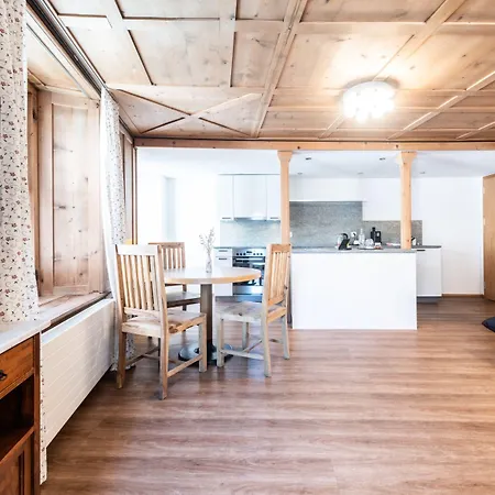 호텔 La Tgoma - & Restaurant