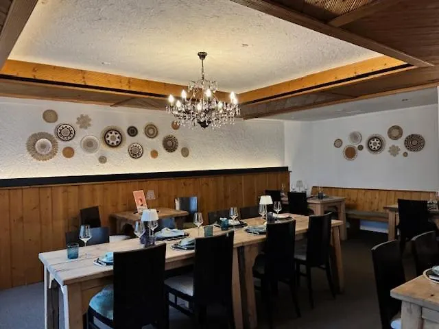 Hotel La Tgoma - & Restaurant 3*