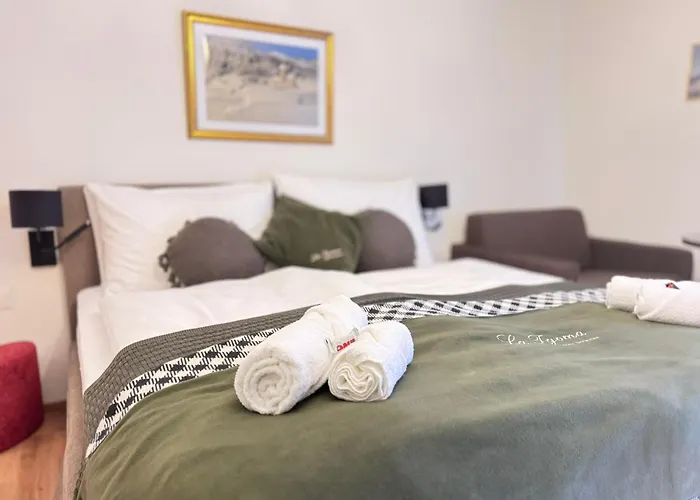 Hotell La Tgoma - & Restaurant 3*