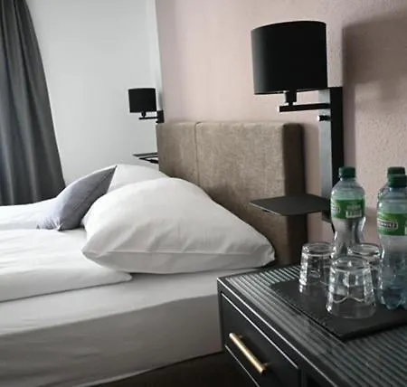 La Tgoma - Hotel&restaurant 3* Lenz